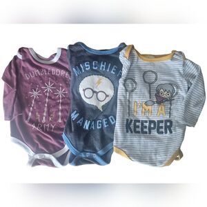 Harry Potter 3 Piece Long Sleeve Onesie Set Sz 6-9 months Mauve/Blue/Grey